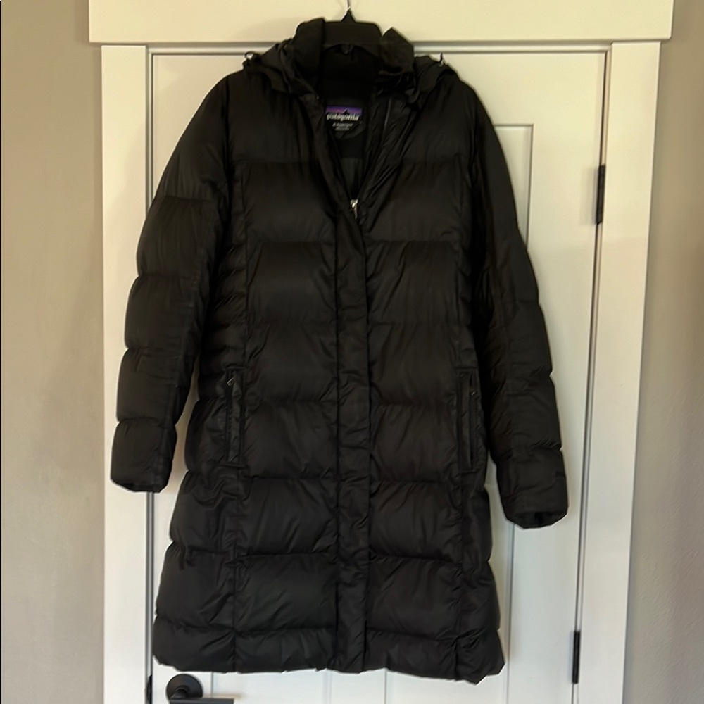 Black Women's Patagonia Down Jacket